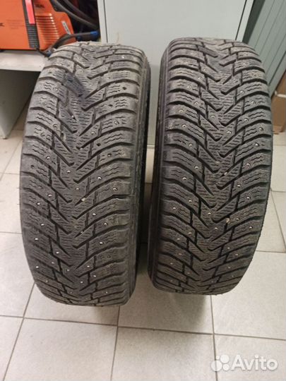 Nokian Tyres Hakkapeliitta 8 215/65 R17 103T