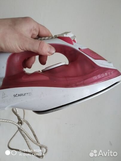 Утюг Scarlett бу
