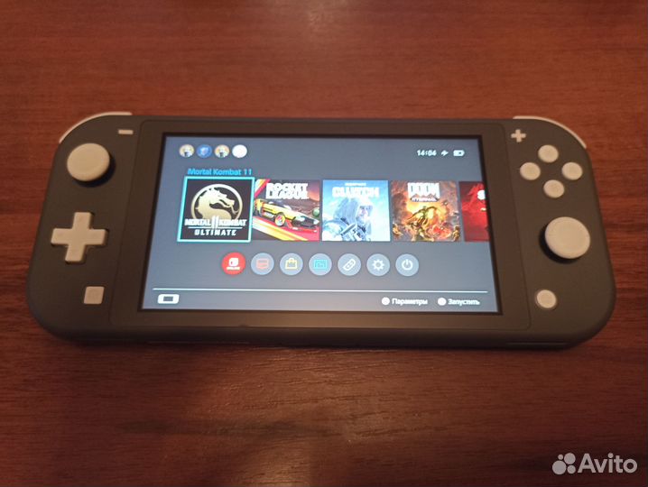 Продам Nintendo Switch lite