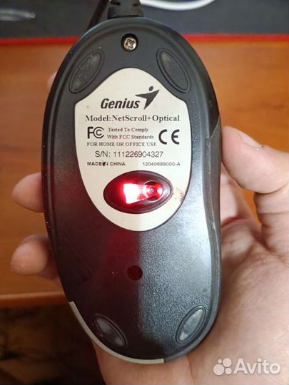 Мышь genius
