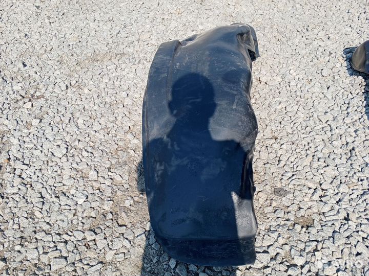 Подкрылки на Лексус 470на сигнус, ленд Крузер 100