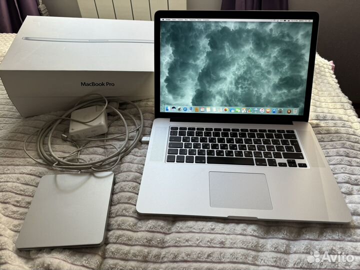 Apple macbook pro 15 2014 512 i7 16 silver