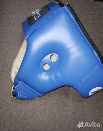 Шлем защитный перчатки щитки защита голени