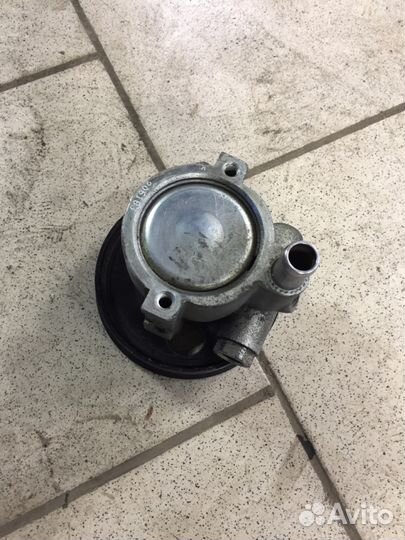 Гур на Рено Сандеро Степвей 2012г. Оригинал