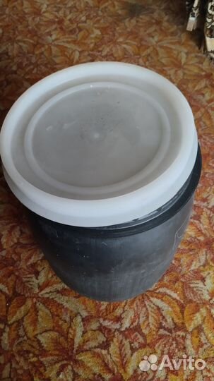 Бочка пластиковая бу 60 л