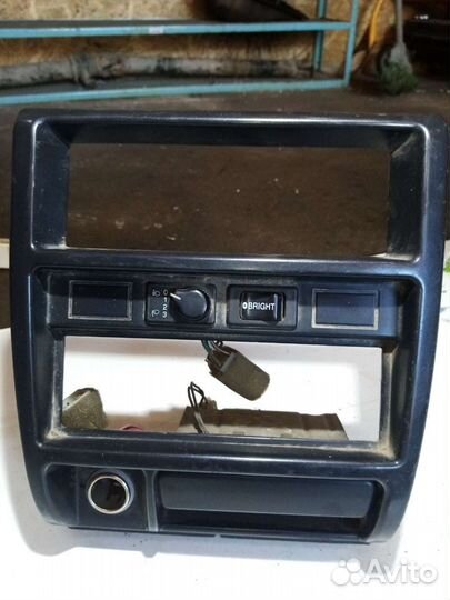 Рамка магнитолы субару импреза gf