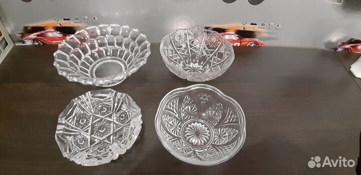 Вазочки, салатники, конфетницы хрустальные