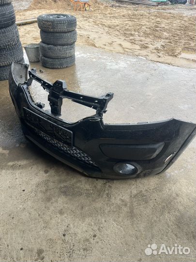 Передний бампер renault sandero stepway 2