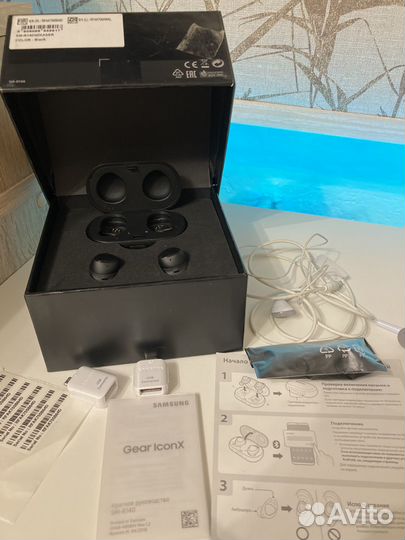 Samsung gear iconx