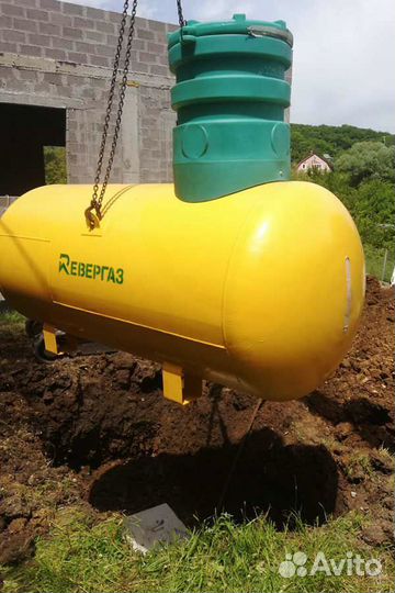 Заправка газгольдера пропаном