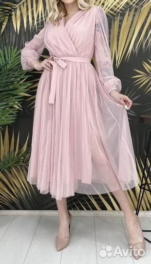 Платье женское вечернее нарядное