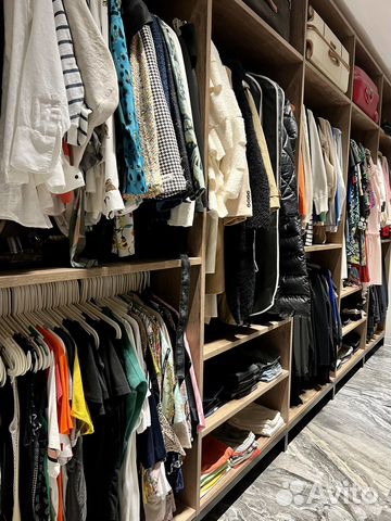 Женская одежда, обувь, аксессуары