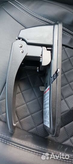 Дырокол до 100 листов