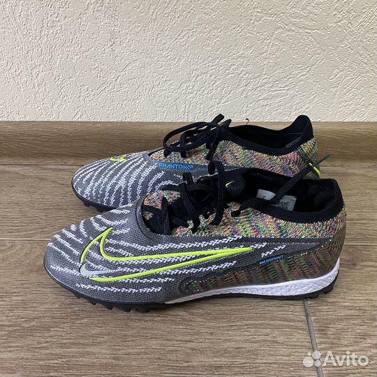 Бутсы Nike Phantom GX Elite TF сороконожки