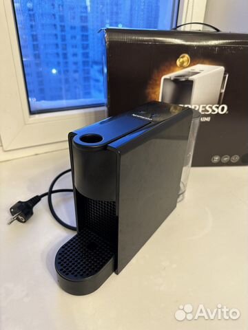 Кофемашина nespresso essenza mini
