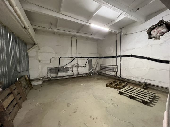 Склад, 310 м²