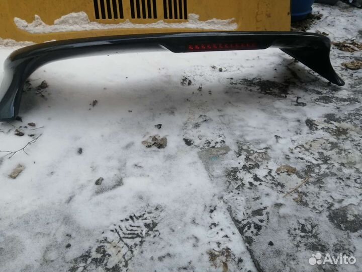 Спойлер ваз 2112в цвет млечный путь, черный