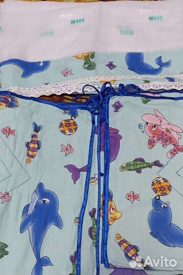 Бортики в детскую кроватку с балдахином