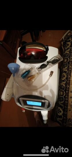 Лазерный аппарат для удаления тату