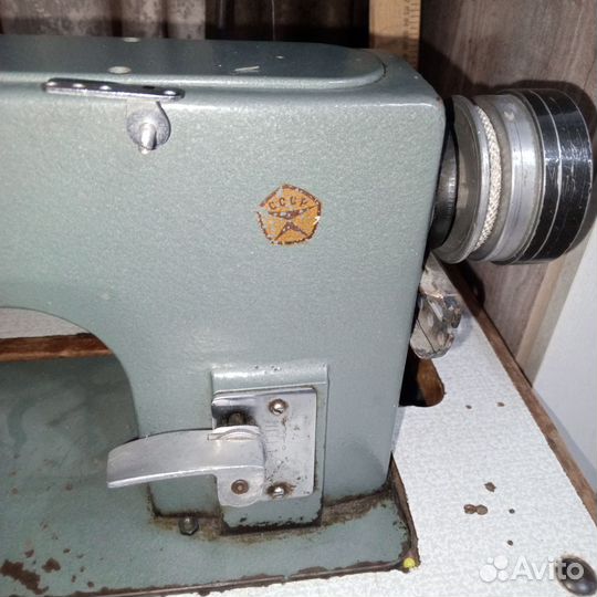 Швейная машинка подольск СССР 1022м