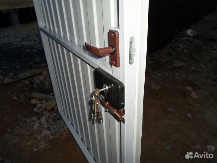 Врезка замков задвижек, Ремонт замка двери