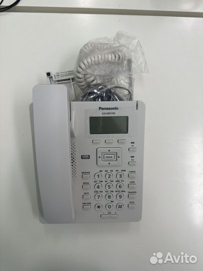 SIP телефон Panasonic KX-HDV100RU