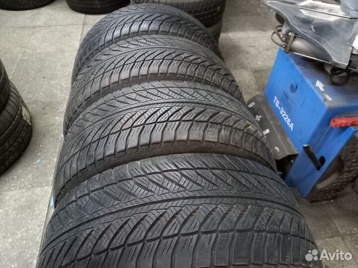 Goodyear UltraGrip 8 Performance 245/45 R18 100V