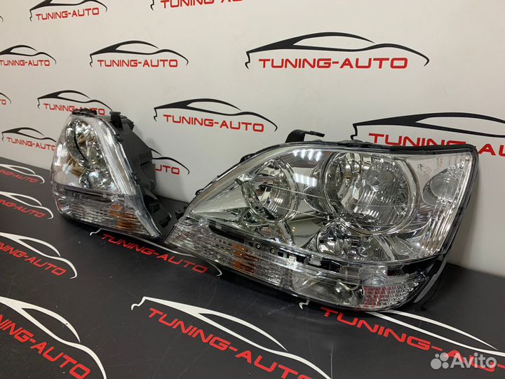 Фара Правая+Левая (комплект 2) Toyota Corona Premi