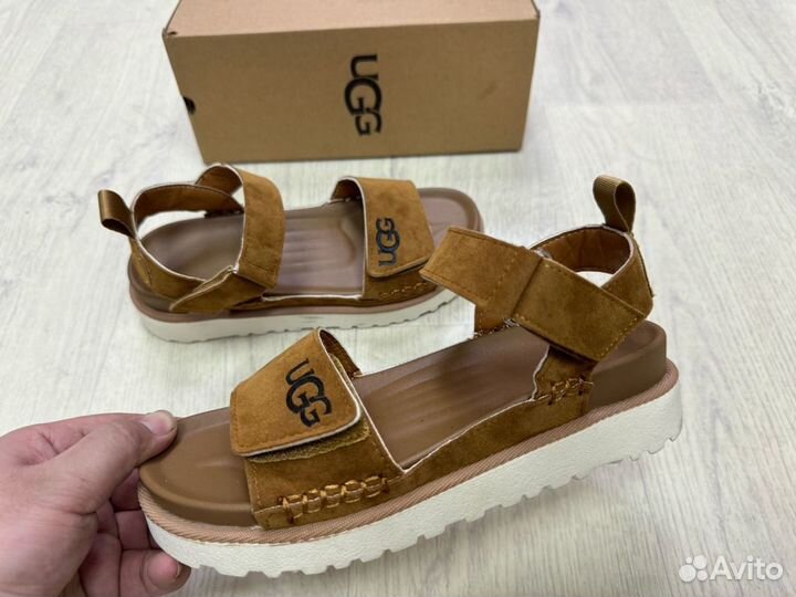 Сандалии UGG замшевые