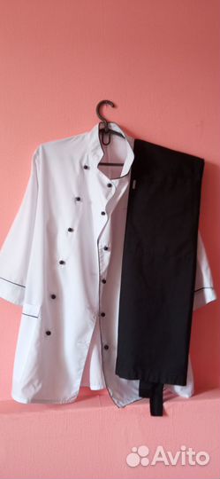 Поварской китель белый с фартуком и колпаком