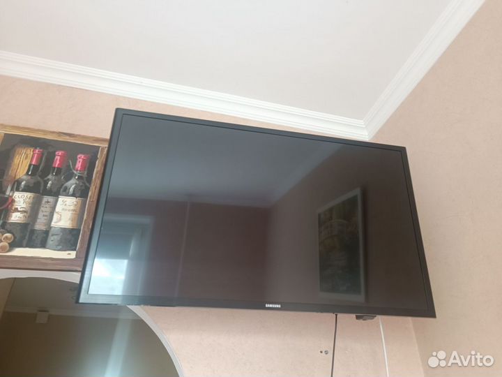 Телевизор Samsung UE32J5205AK
