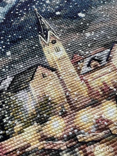 Картина вышитая крестом ручная работа