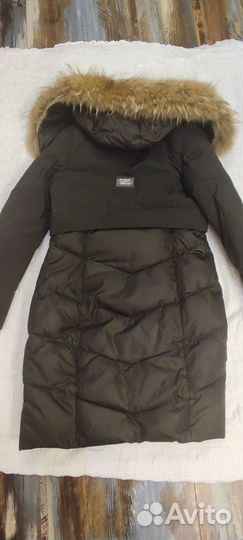 Пуховик зимний женский