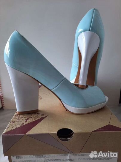 Туфли лаковые 39,5 размера