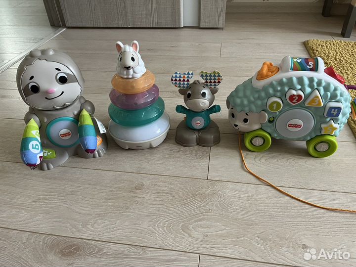 Fisher price лама лось ленивец ёжик