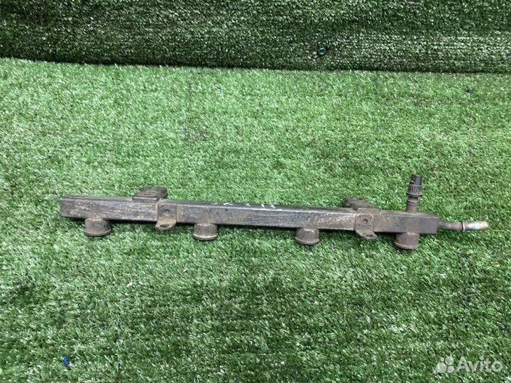 Топливная рампа Kia Shuma