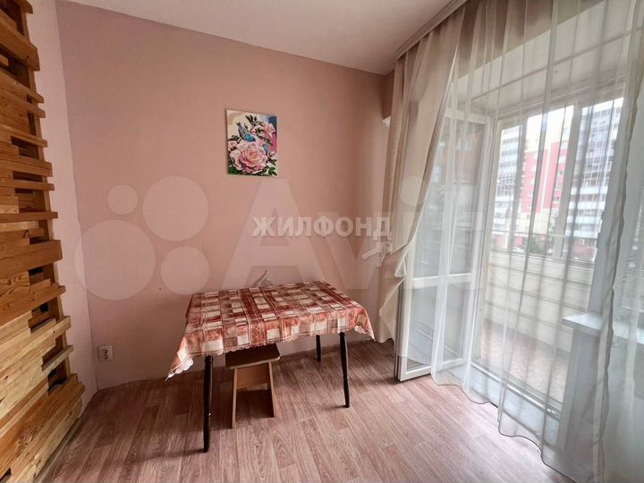 1-к. квартира, 50 м², 3/10 эт.