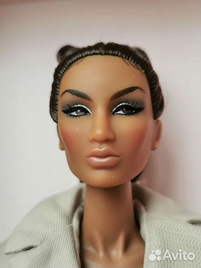 Mademoiselle Annik NU face Integrity toys