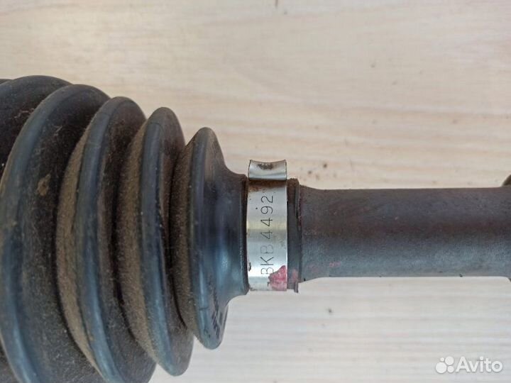 Привод передний левый Mitsubishi Lancer 10 2