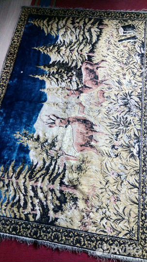 Ковер с оленями антиквариат 70 лет