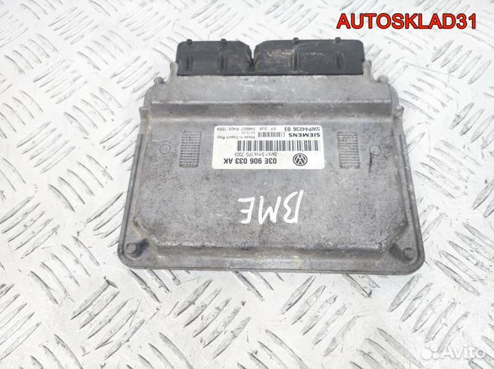 Блок эбу Volkswagen Polo 4 1,2 BME 03E906033AK