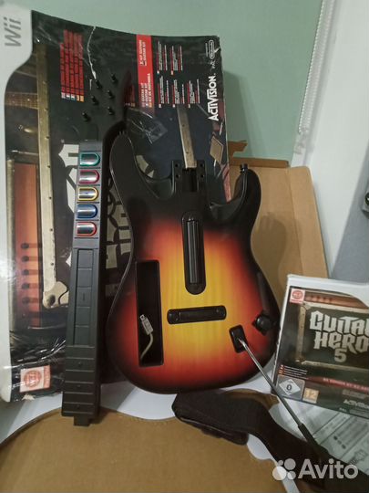 Guitar Hero 5 Гитара Wii + запечатанный диск