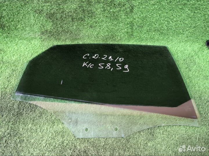 Стекло заднее правое Audi A6 C7 4G2 cgwd 2011