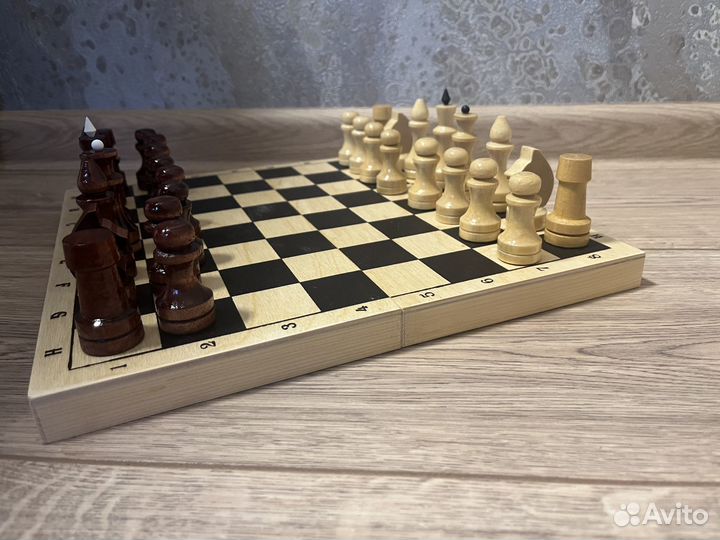 Шахматы деревянные