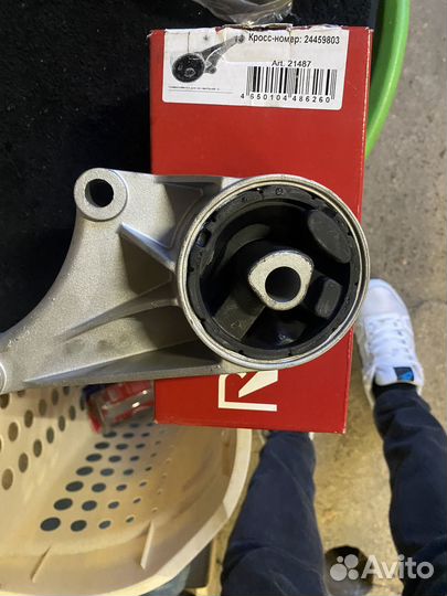 Опора двигателя opel zafira,astra