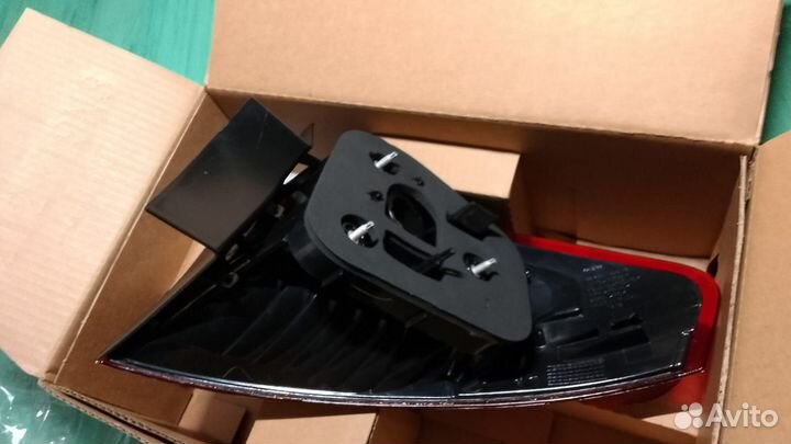 Фонарь задний левый Ford Mondeo