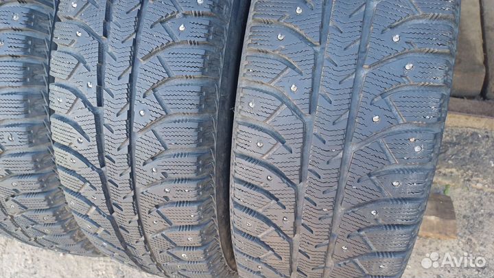 Bridgestone Ice Cruiser 7000 195/65 R15 86T