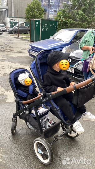 Коляска для двойни паровозик