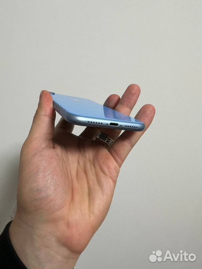 iPhone XR 64 gb Sim-eSim акб 100