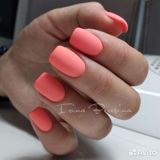 Маникюр, педикюр с покрытием